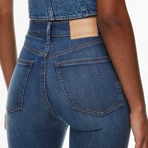 Denim Forum| Aritzia| ‘The Lola’ High Rise Skinny Whiskey Blue Denim Jeans Sz 25